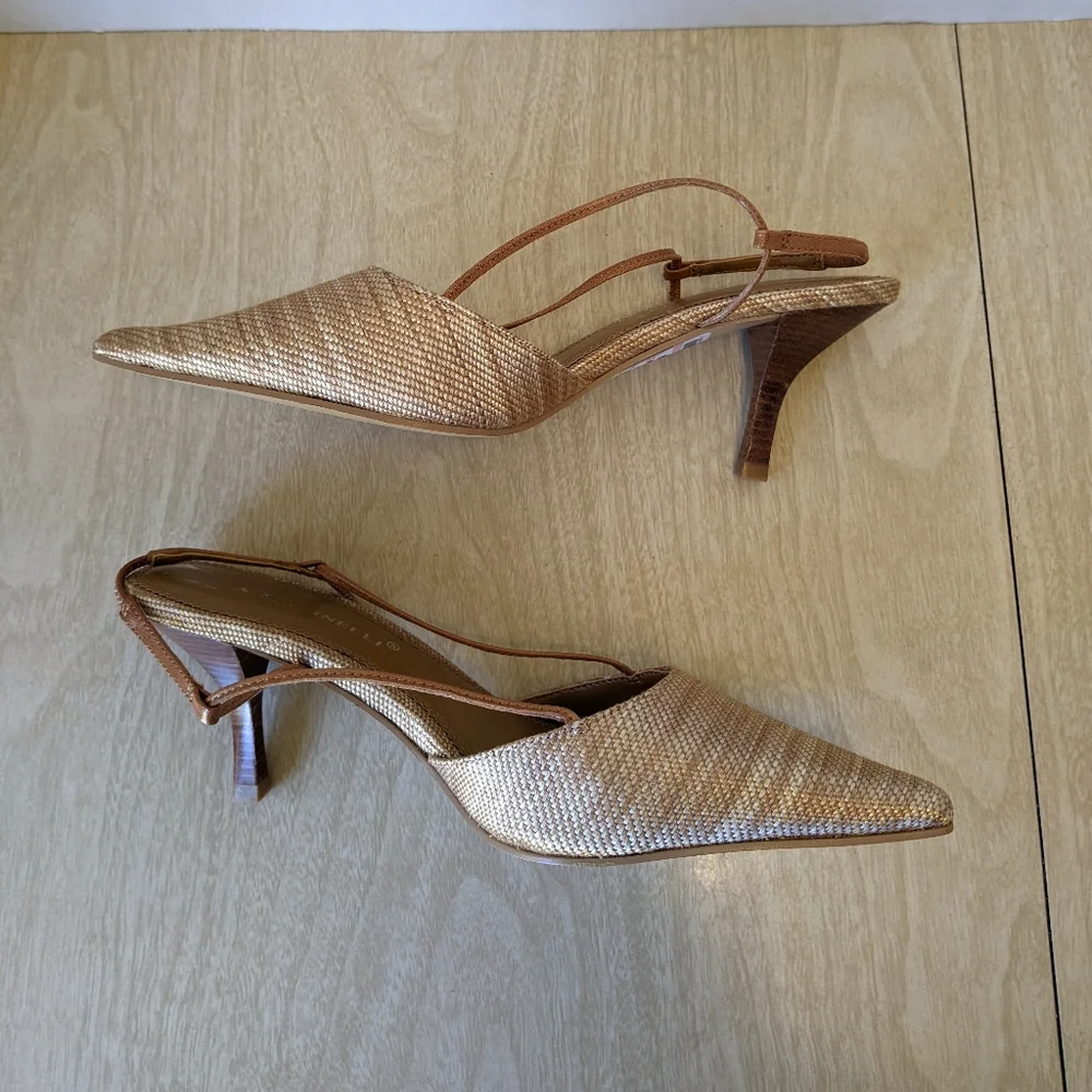 New A. Marinelli Matte Gold & Tan Woven Slingback Heels 8 - Picture 4 of 9